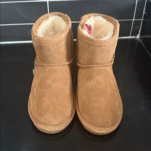 BearPaw Tan Suede Boots with Plush Lining